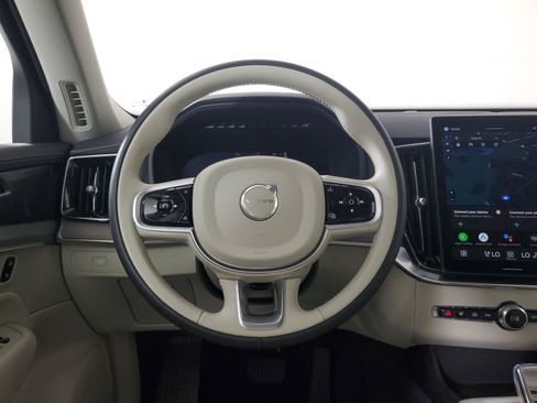 Used 2026 Volvo XC90 B6 Ultra AWD/4WD image 16