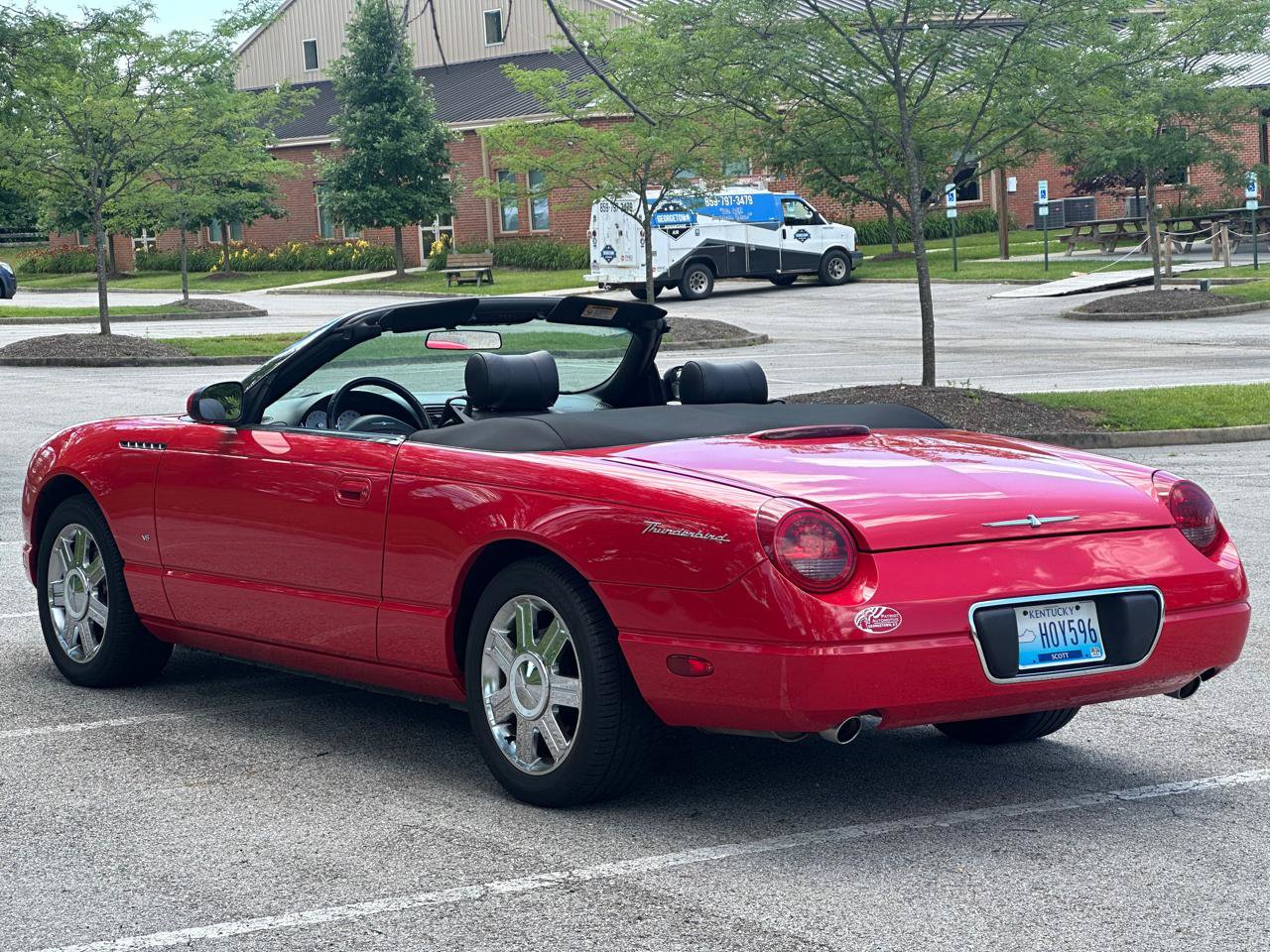 Used 2004 Ford Thunderbird RWD image 18