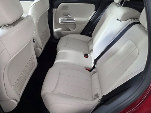 New 2026 Mercedes-Benz GLA 250 4MATIC image 11