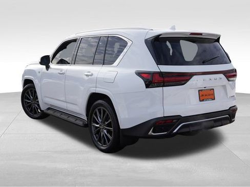 Used 2023 Lexus LX 600 F Sport image 7