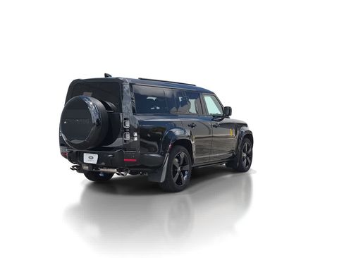 Certified 2025 Land Rover Defender 130 V8 AWD/4WD image 8