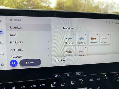 Used 2024 Toyota bZ4X XLE image 22