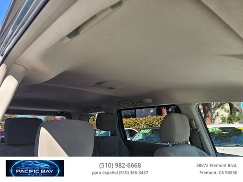 Used 2015 Nissan Quest S FWD image 18