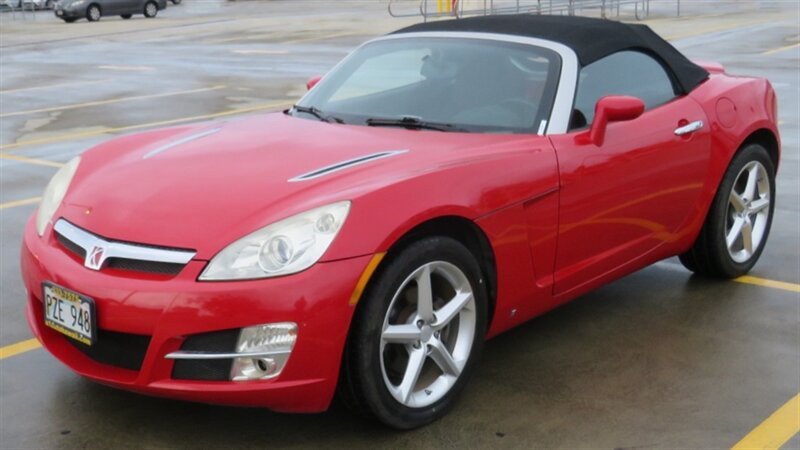 Used 2008 Saturn Sky RWD image 1