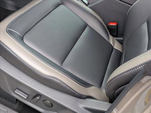 New 2026 Ford Bronco Outer Banks image 4