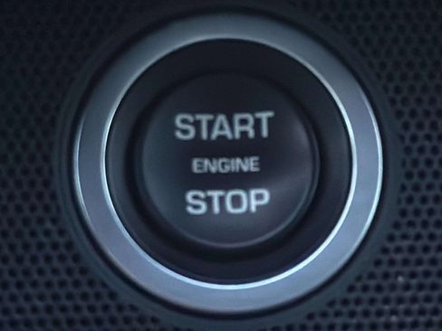 Used 2018 Land Rover Range Rover Long Wheelbase Supercharged image 35