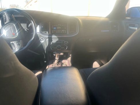 Used 2020 Dodge Charger SXT w/ Blacktop Package image 6