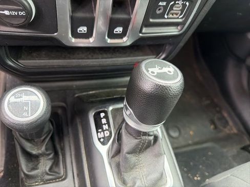 Used 2020 Jeep Wrangler Sport AWD/4WD image 8