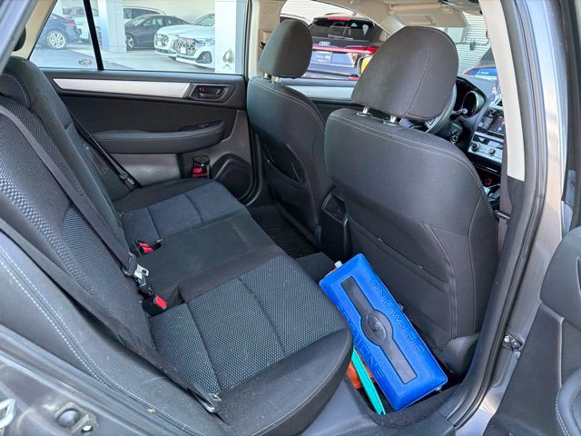 Used 2018 Subaru Outback 2.5i AWD/4WD image 11