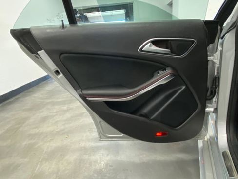 Used 2015 Mercedes-Benz CLA 250 4MATIC w/ Sport Package Plus image 41