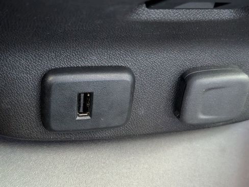 Used 2017 Chevrolet Malibu LS image 29