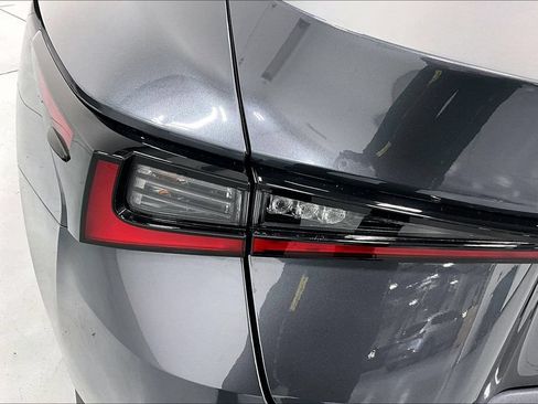 Used 2024 Lexus IS 300 w/ Comfort Package RWD image 38