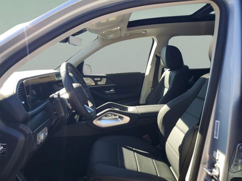 New 2026 Mercedes-Benz GLS 450 4MATIC image 24