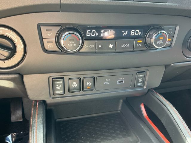 Used 2022 Nissan Frontier PRO-4X AWD/4WD image 23