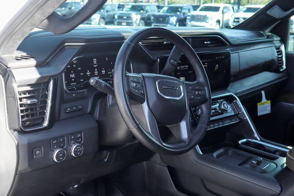 Used 2024 GMC Sierra 2500 Denali Ultimate AWD/4WD image 22