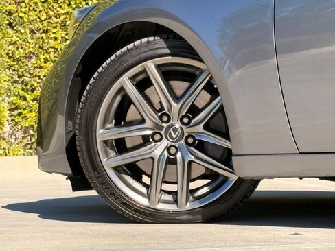 Certified 2020 Lexus IS 300 F Sport image 10