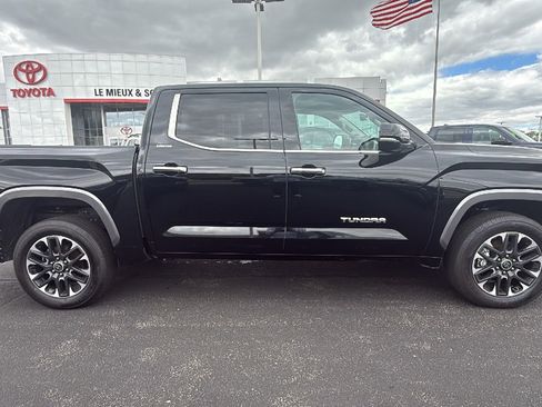 Used 2024 Toyota Tundra Limited AWD/4WD image 8