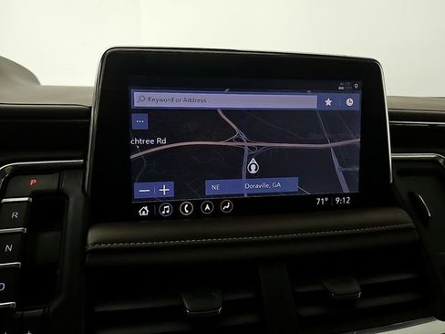 Used 2021 Chevrolet Tahoe High Country w/ Premium Package AWD/4WD image 21