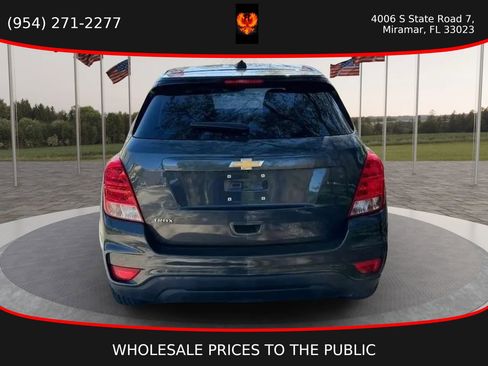 Used 2019 Chevrolet Trax LS image 5