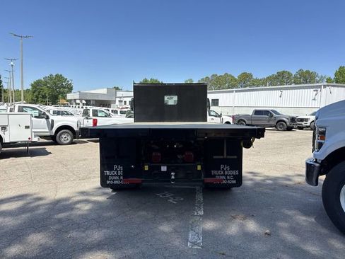 New 2027 Ford F750 2WD Regular Cab Super Duty image 7