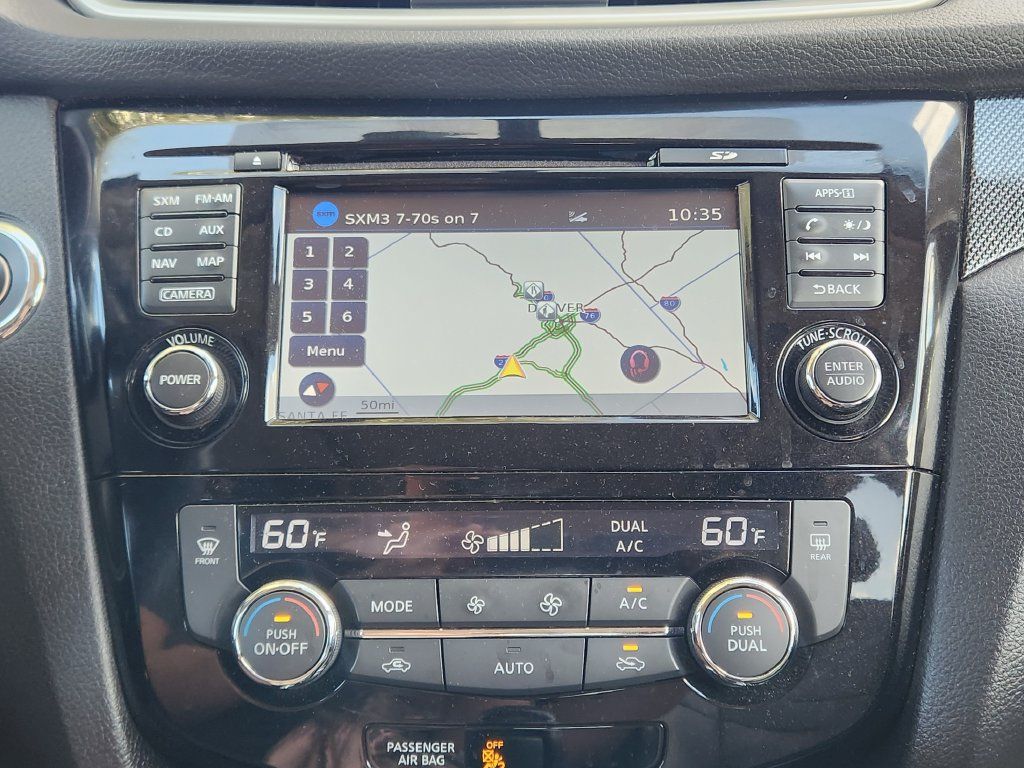 Used 2016 Nissan Rogue SL w/ SL Premium Package FWD image 8