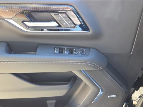 New 2026 GMC Yukon Elevation image 33