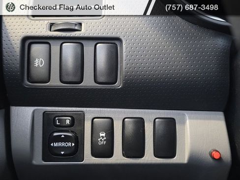 Used 2013 Toyota Tacoma PreRunner image 23