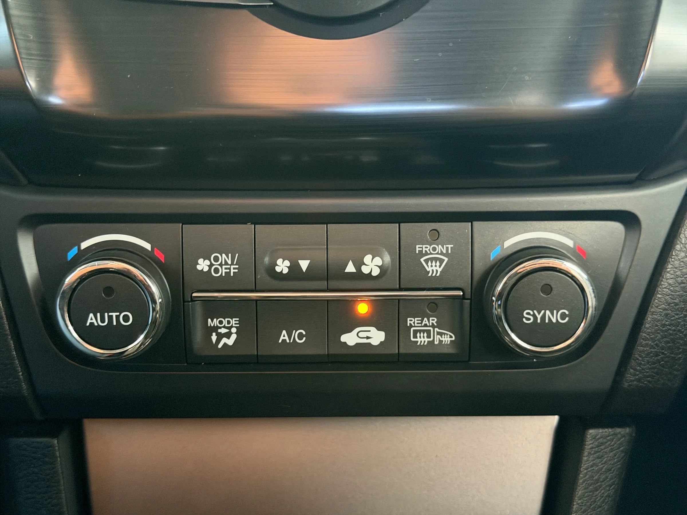 Used 2015 Acura ILX FWD image 30