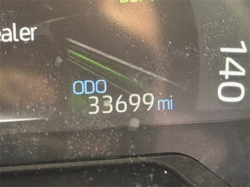 Used 2023 Toyota RAV4 XLE w/ Convenience Package image 9