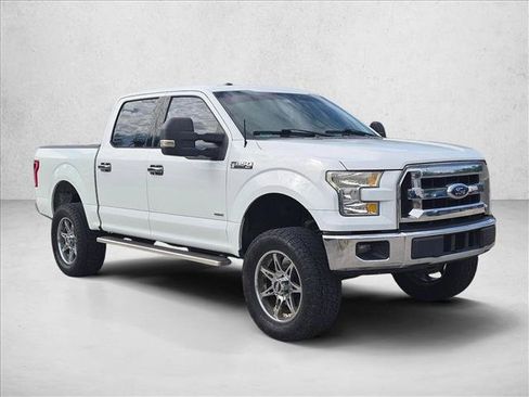 Used 2016 Ford F150 XLT RWD image 3