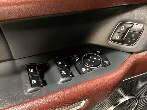 Used 2024 Ford Expedition Max Limited AWD/4WD image 40