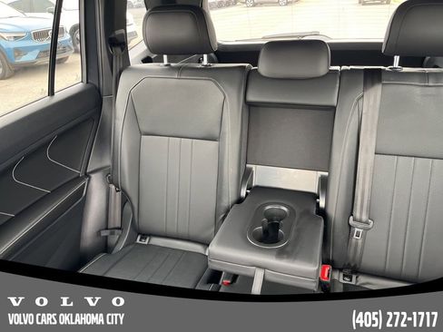 Used 2022 Volkswagen Tiguan SE R-Line AWD/4WD image 13