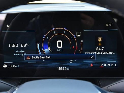 Used 2025 Chevrolet Equinox LT image 12