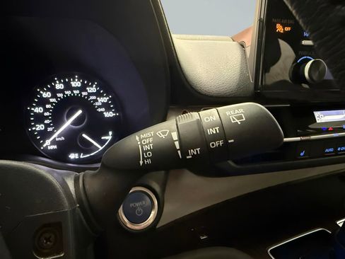 Used 2023 Toyota Sienna XLE image 16