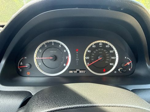 Used 2012 Honda Accord LX image 18