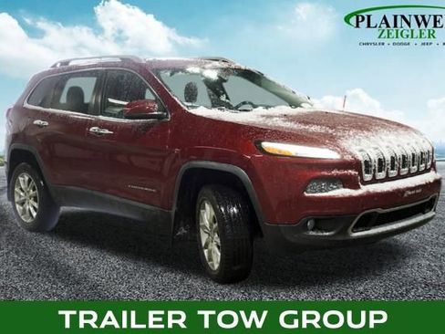 Used 2015 Jeep Cherokee Limited w/ Luxury Group image 4