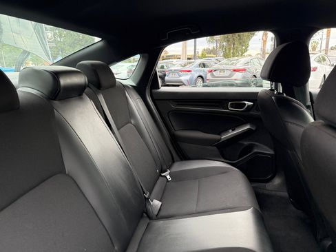Used 2023 Honda Civic Sport image 18