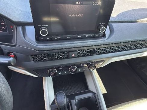 Used 2023 Honda Accord LX image 15