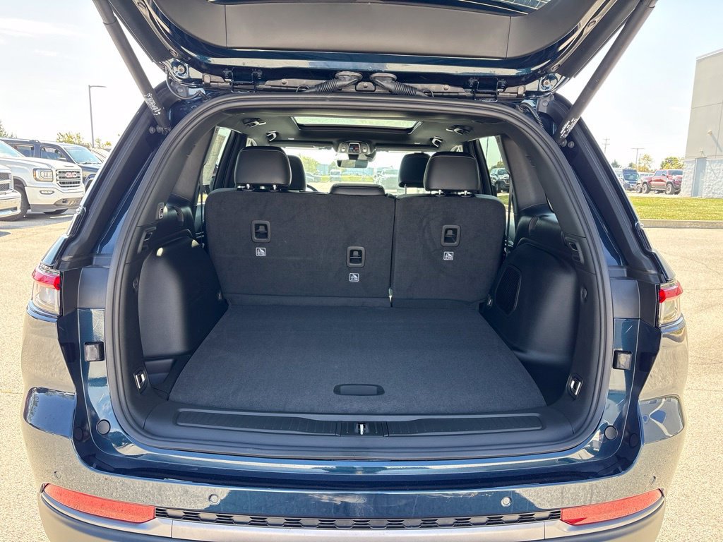 New 2027 Jeep Grand Cherokee Limited AWD/4WD image 20