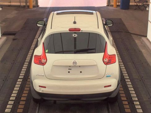 Used 2012 Nissan Juke SV AWD/4WD image 6