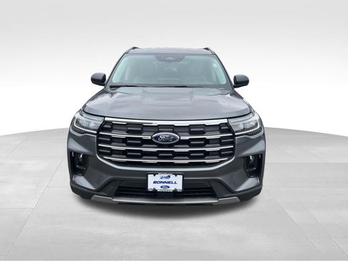New 2026 Ford Explorer Active w/ Active Comfort Package image 8