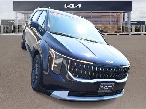 New 2026 Kia Carnival EX image 9