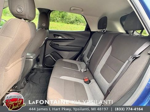 Used 2021 Chevrolet TrailBlazer LT w/ Convenience Package FWD image 10