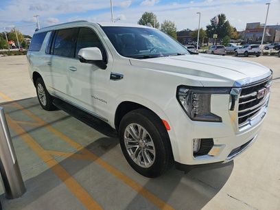 Used 2024 GMC Yukon XL SLT w/ SLT Luxury Package