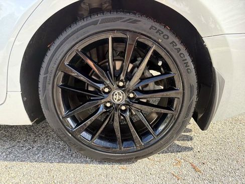Used 2023 Toyota Camry XSE FWD image 10
