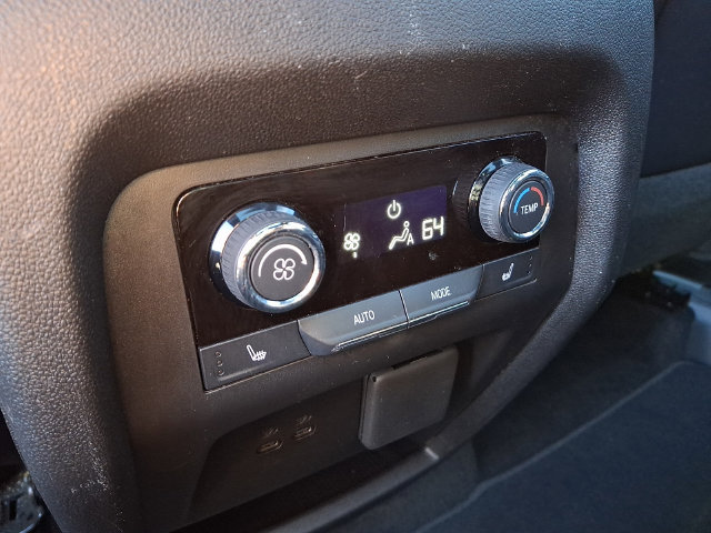 Used 2026 Chevrolet Traverse RS AWD/4WD image 18