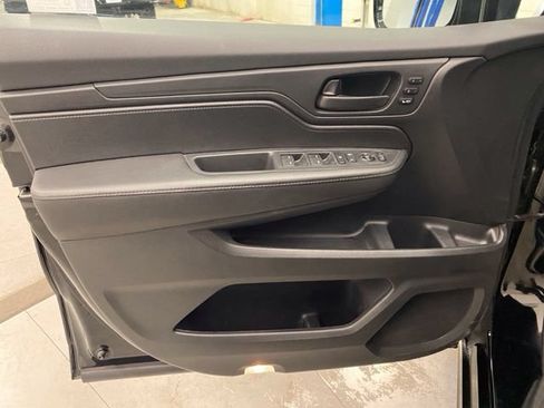 Used 2024 Honda Odyssey Sport image 27