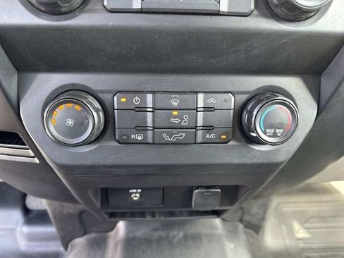 Used 2018 Ford F150 XL w/ Trailer Tow Package w/101A AWD/4WD image 24