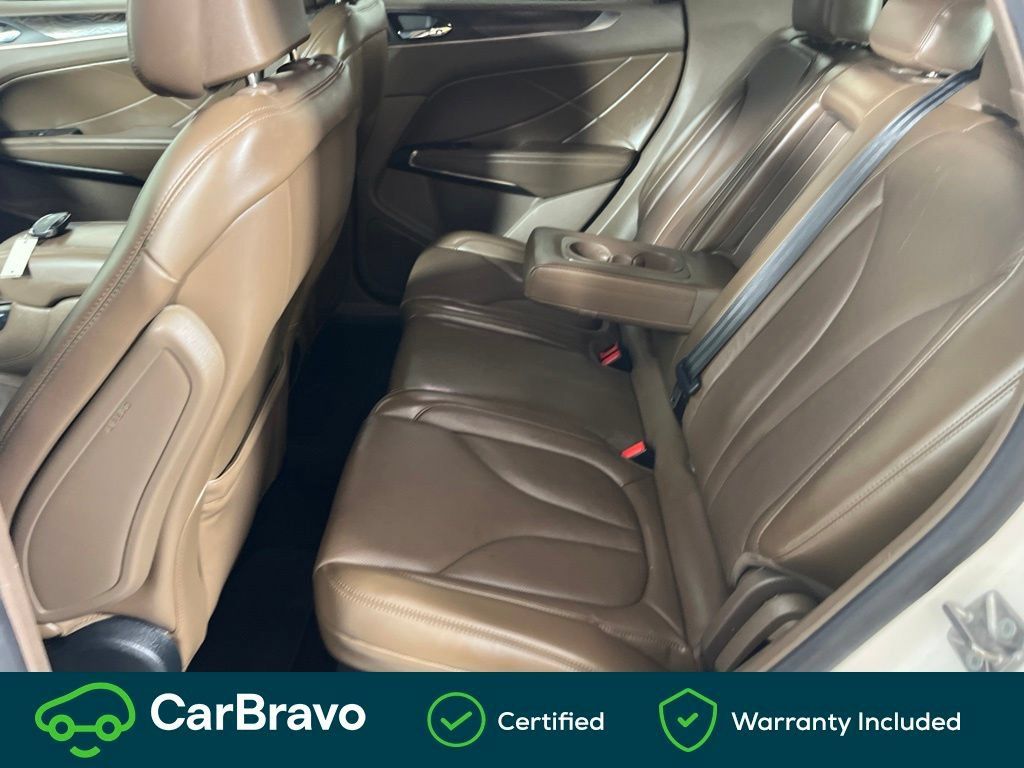 Used 2018 Lincoln MKC Reserve w/ Lincoln MKC Climate Package AWD/4WD image 19