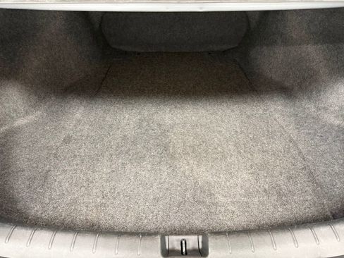 Used 2017 Honda Accord LX image 24